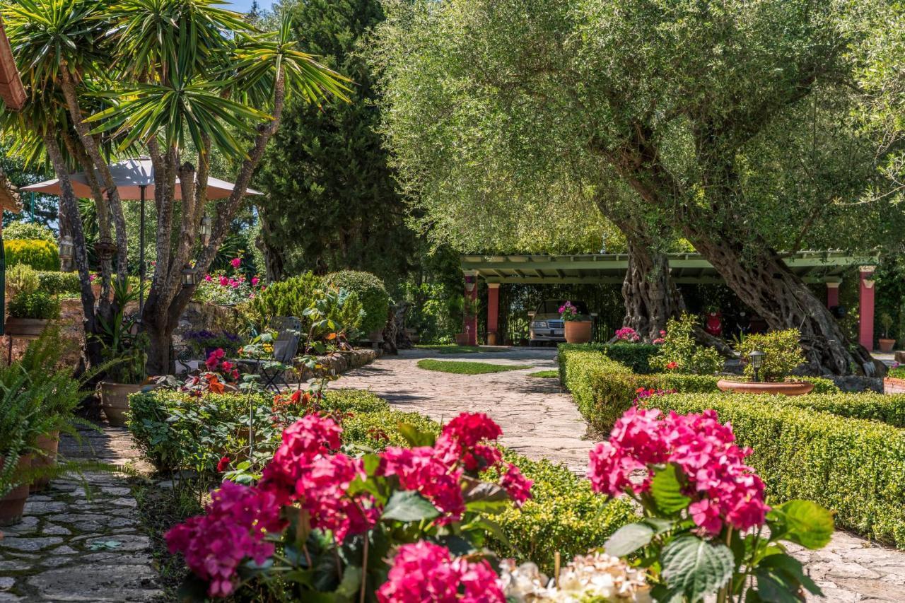 Triklino Estate Villa Afra Exterior photo